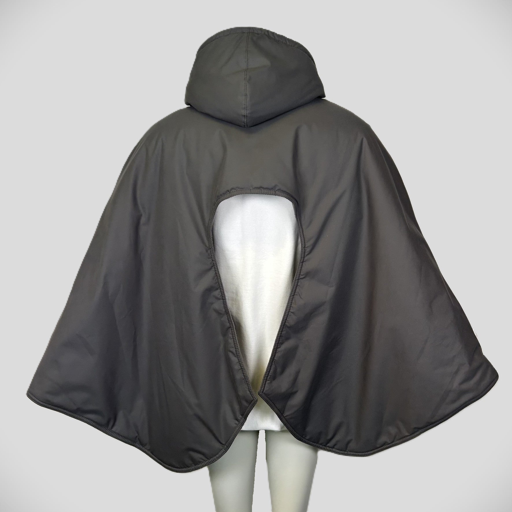 Poncho med hætte vinter str. M/L